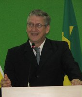 Vereador do PT Parabeniza a Primeira Mulher Eleita Presidente do Brasil 
