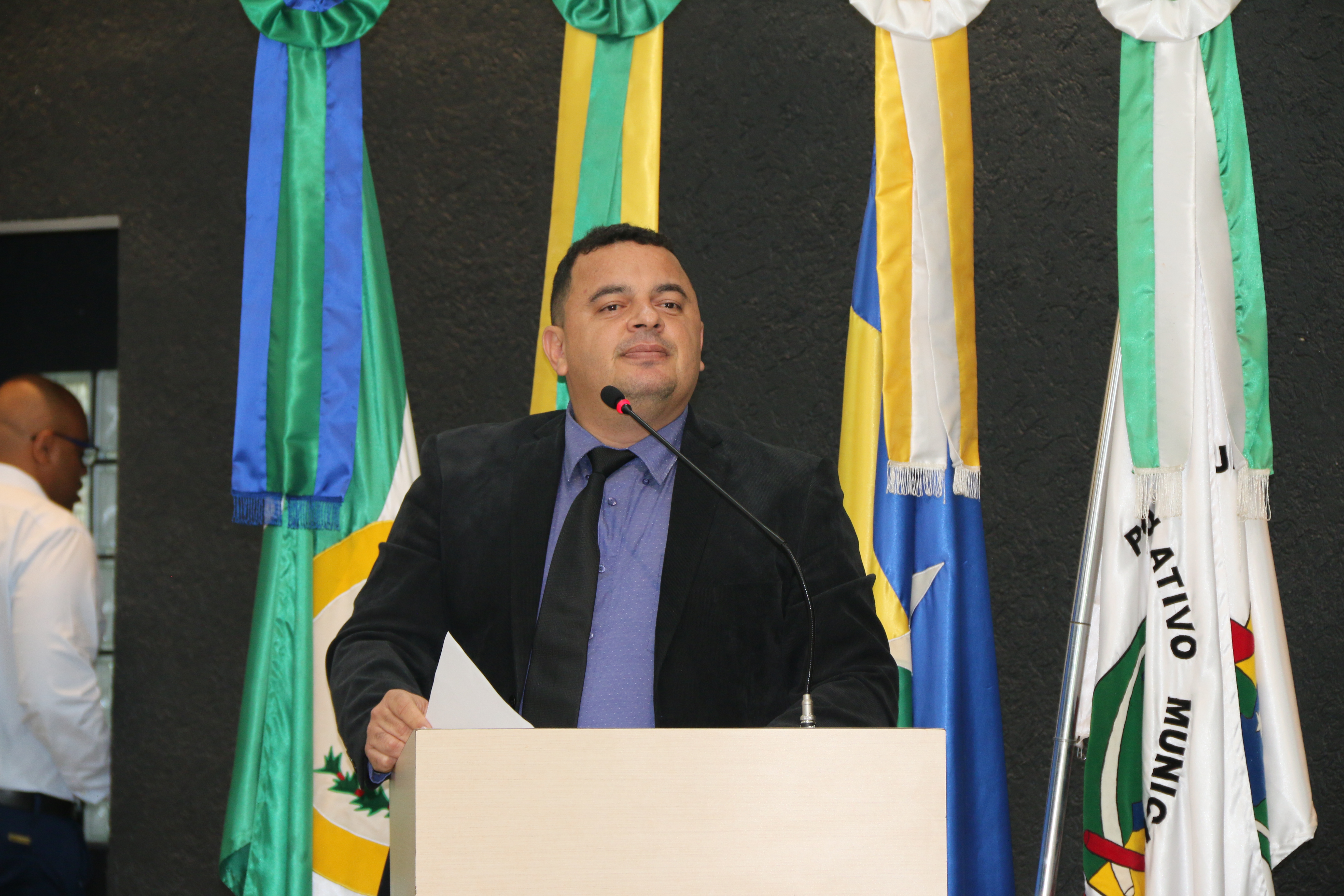 Vereador Dr. Paulo Henrique luta pelo piso salarial da Enfermagem em Cacoal